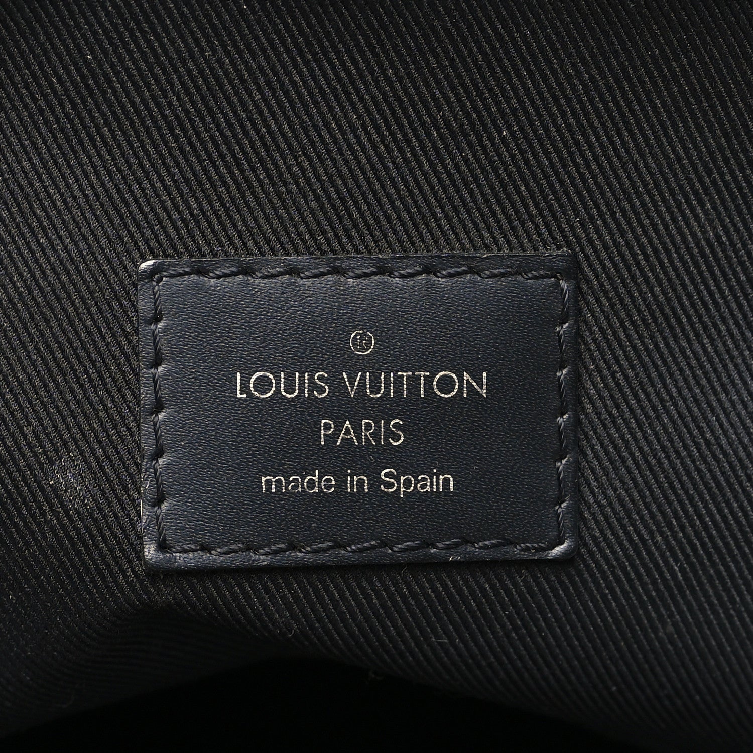 Louis Vuitton Damier Graphite Avenue Sling Backpack 6 of 9