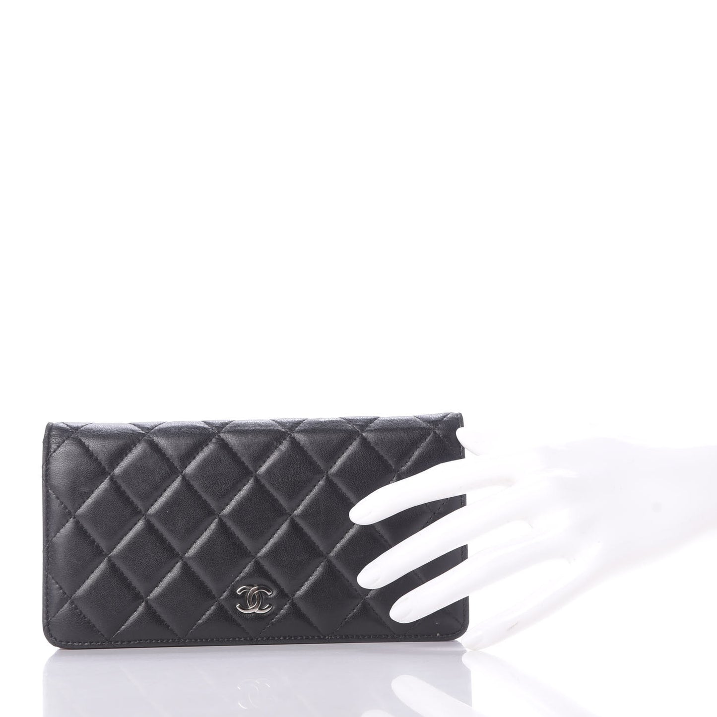 Lambskin Quilted Yen Wallet Black