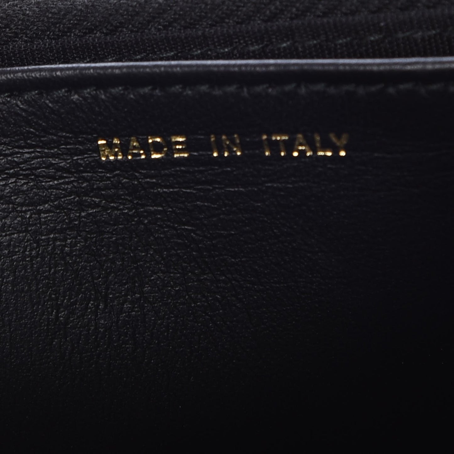 Caviar Quilted Golden Class Wallet On Chain WOC Black
