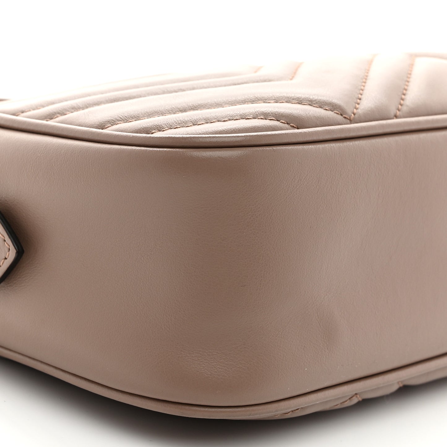 Calfskin Matelasse Small GG Marmont Chain Shoulder Bag Porcelain Rose