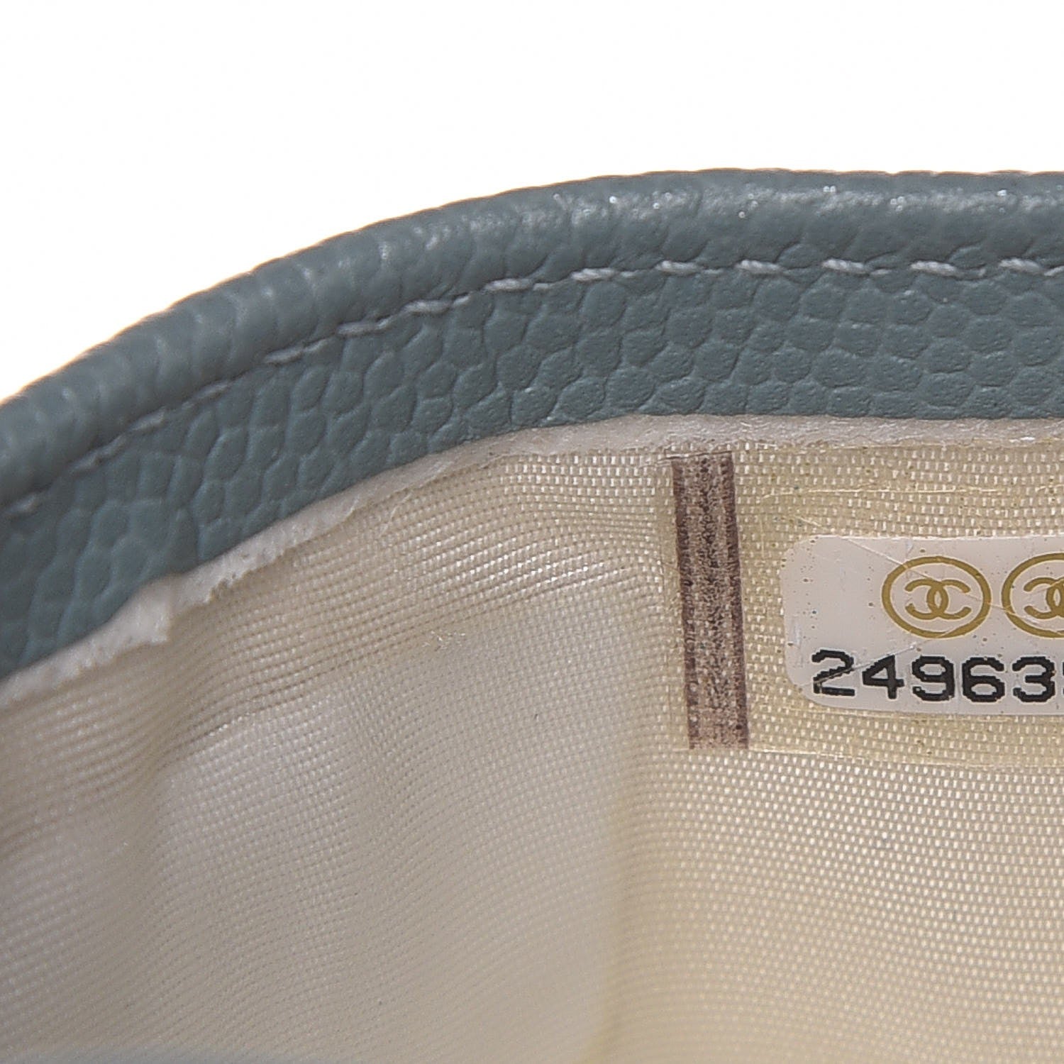 Chanel Iridescent Caviar Quilted Card Holder Light Blue 8 of 10