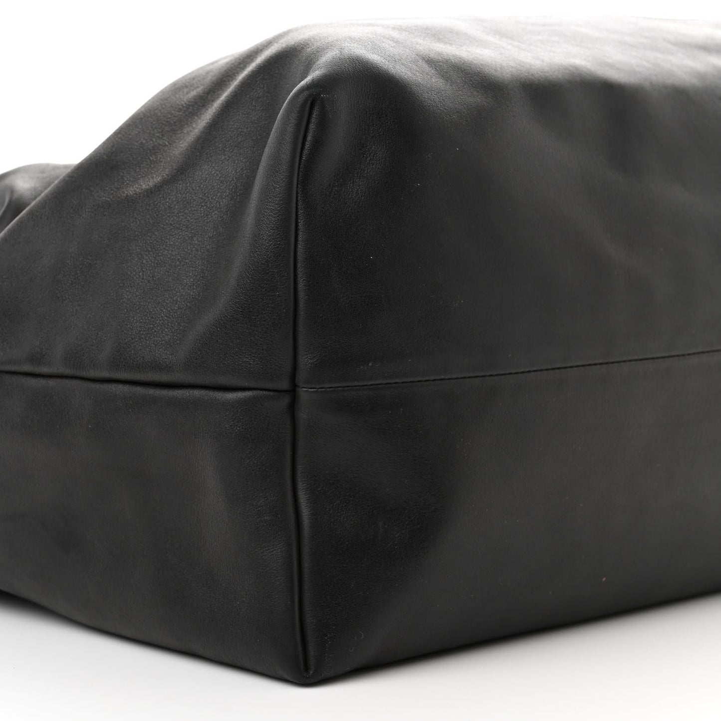 Lambskin Edgy XL Tote Black