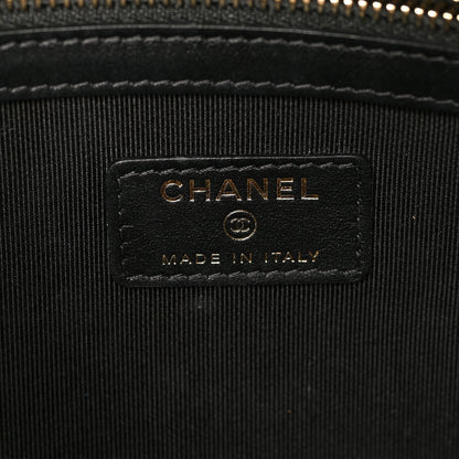 Chanel Calfskin Crocodile Embossed Graffiti 2.55 Medium Cocodile Reissue Cosmetic Case Black Gold 6 of 8