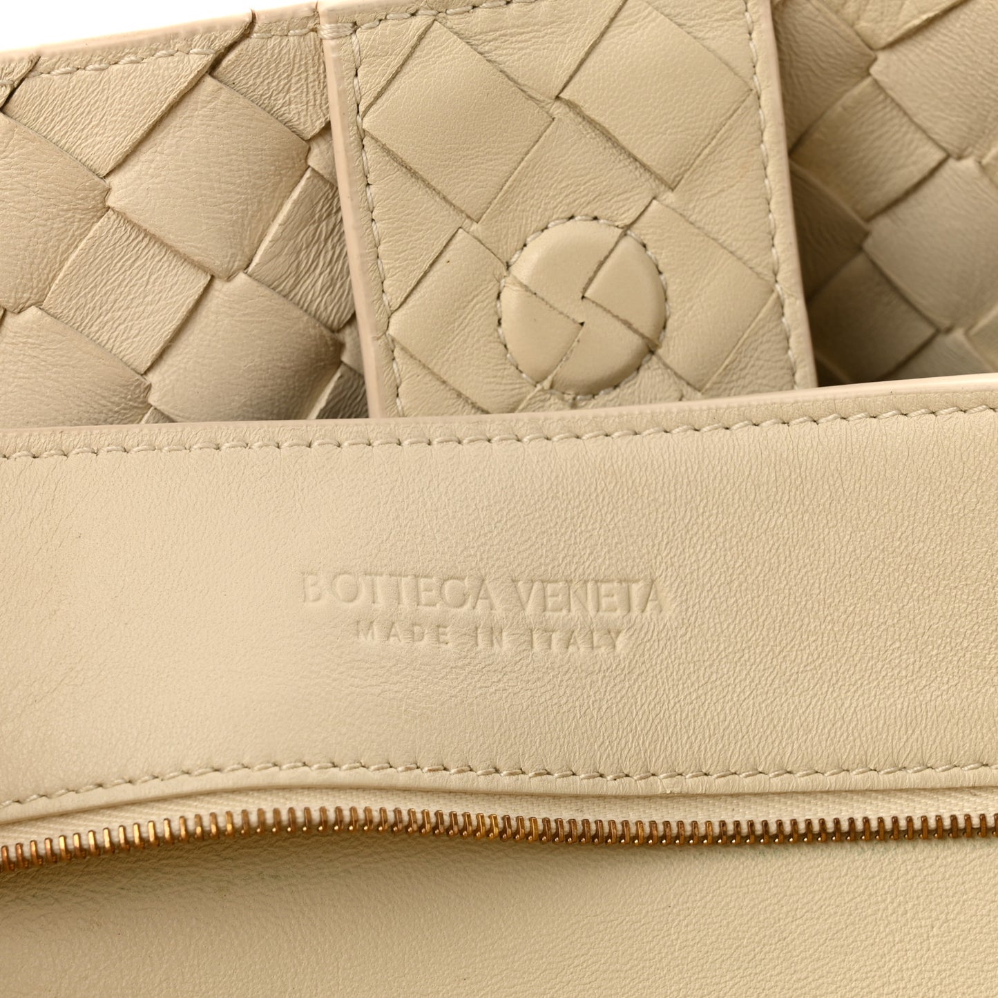 Nappa Intrecciato Large Andiamo Shoulder Bag Sea Salt