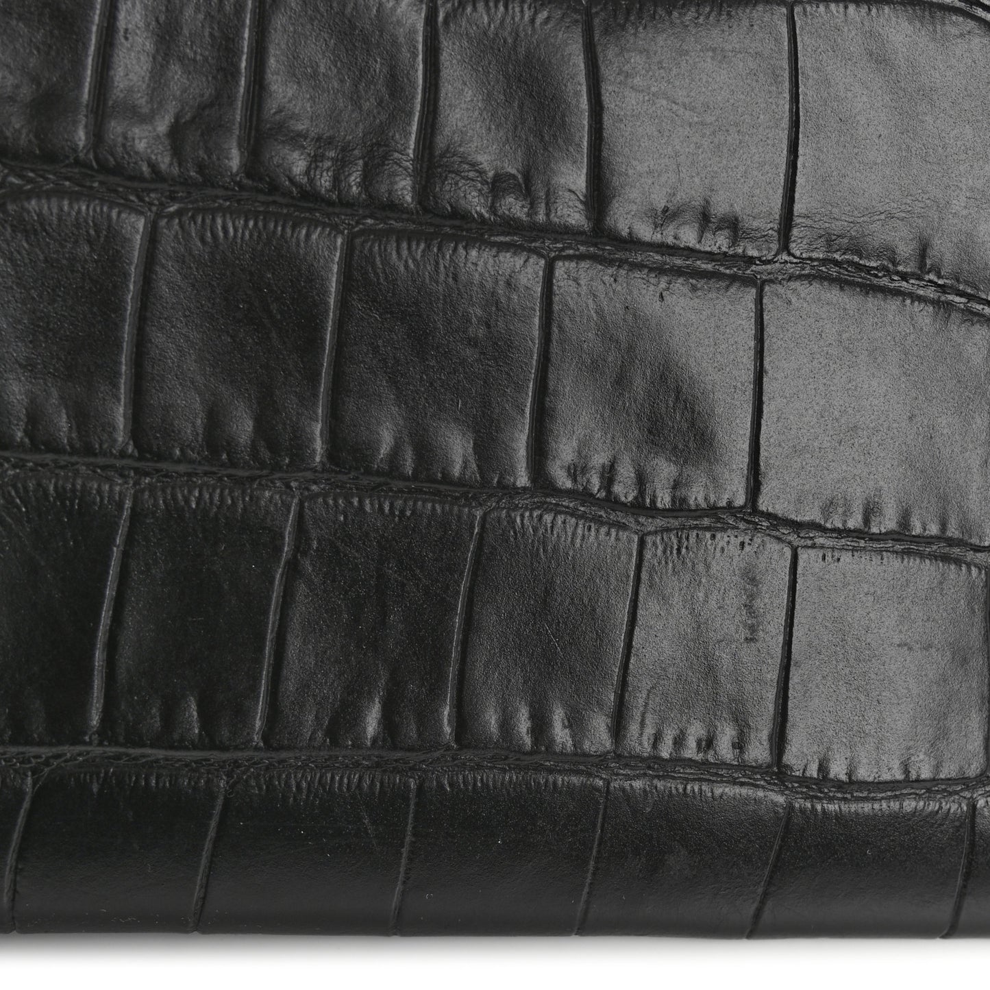 Calfskin Crocodile Embossed Knuckle Flat Clutch Black