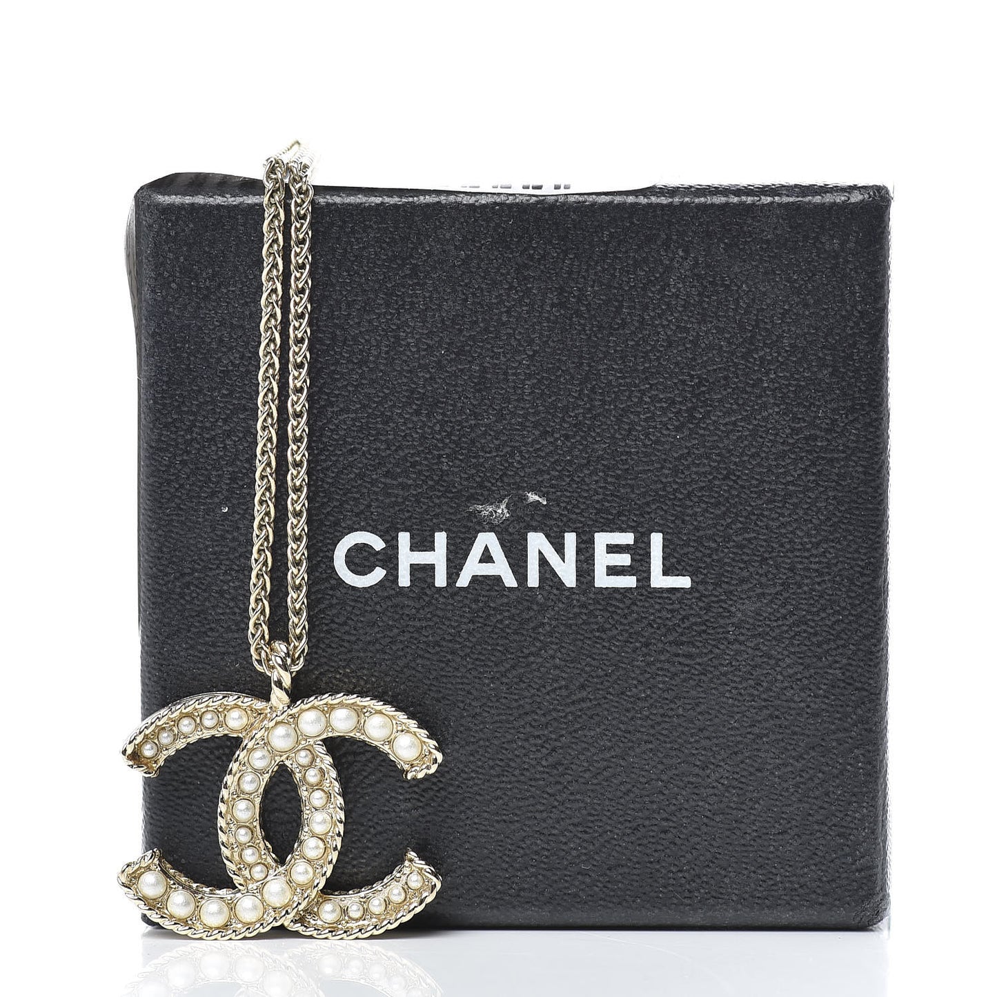 Pearl CC Pendant Necklace Gold