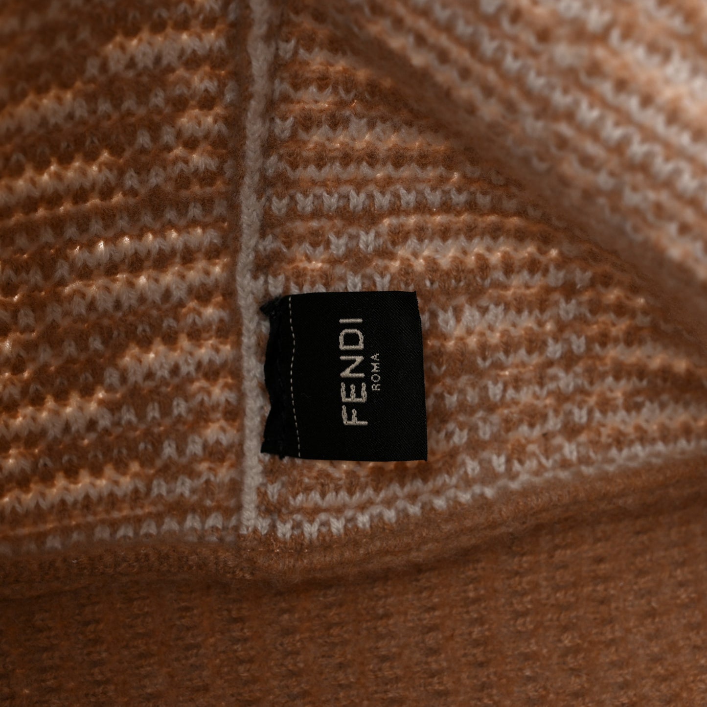 Cashmere Knit FF Large Shopper Tote Cammello