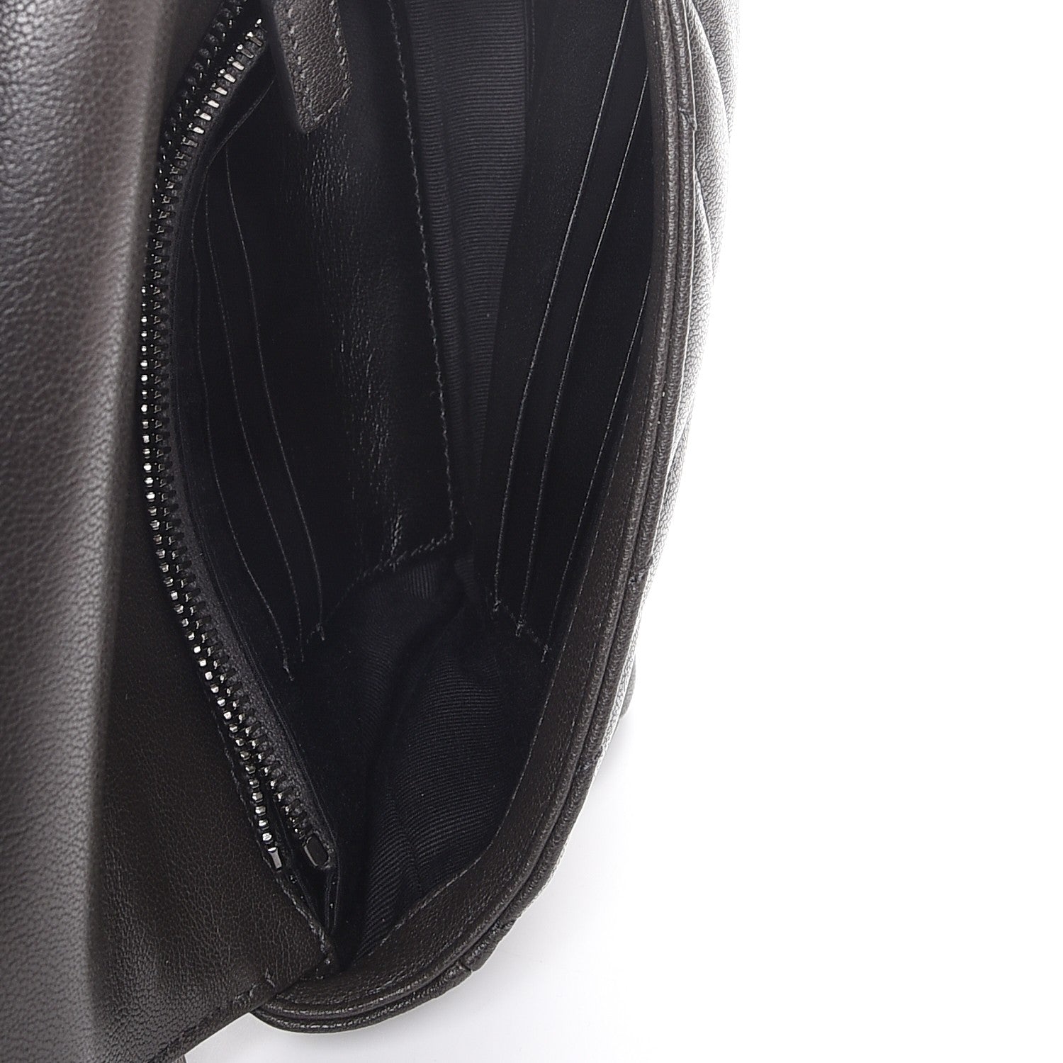 Saint Laurent Sheepskin Matelasse Chevron Monogram College Chain Wallet Coal 5 of 6