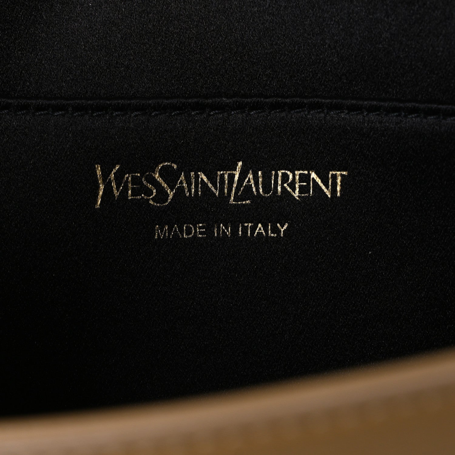 Saint Laurent Calfskin Monogram Large Belle De Jour Clutch  Beige 6 of 7