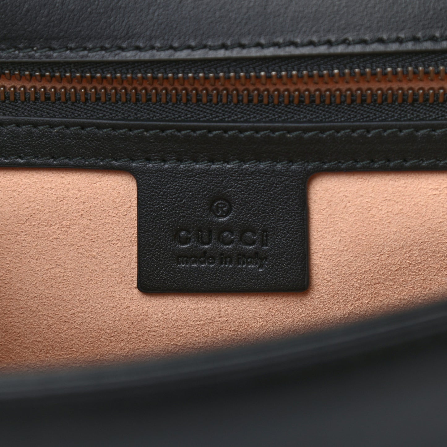 Calfskin Matelasse GG Marmont Clutch Black