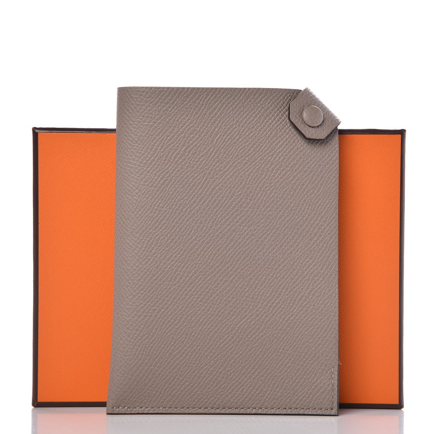 Epsom Tarmac PM Passport Holder Gris Tarmac