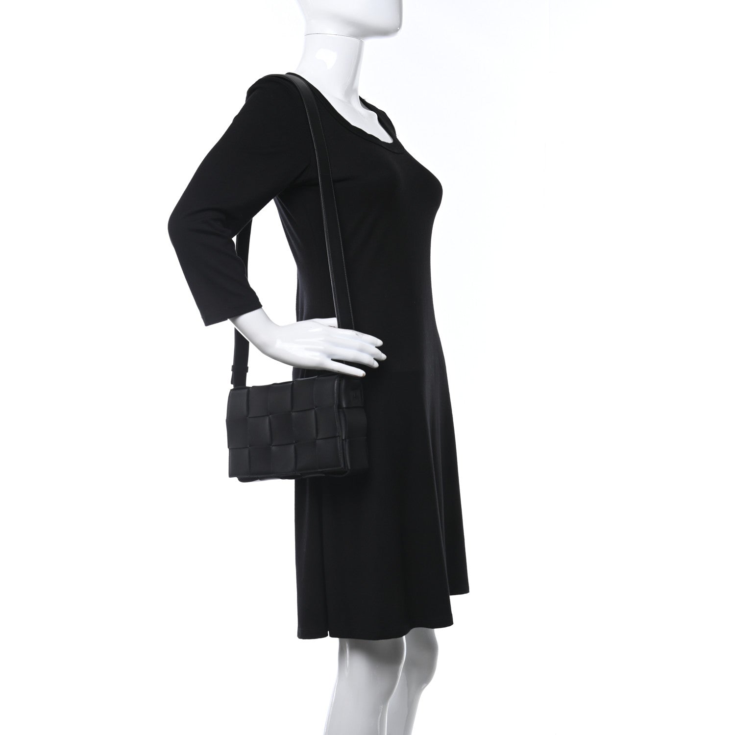 Bottega Veneta Nappa Maxi Intreccio Cassette Bag Black 2 of 14