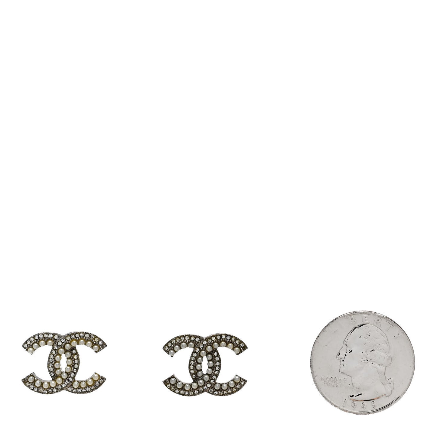 Pearl Crystal CC Snow Palace Earrings Silver