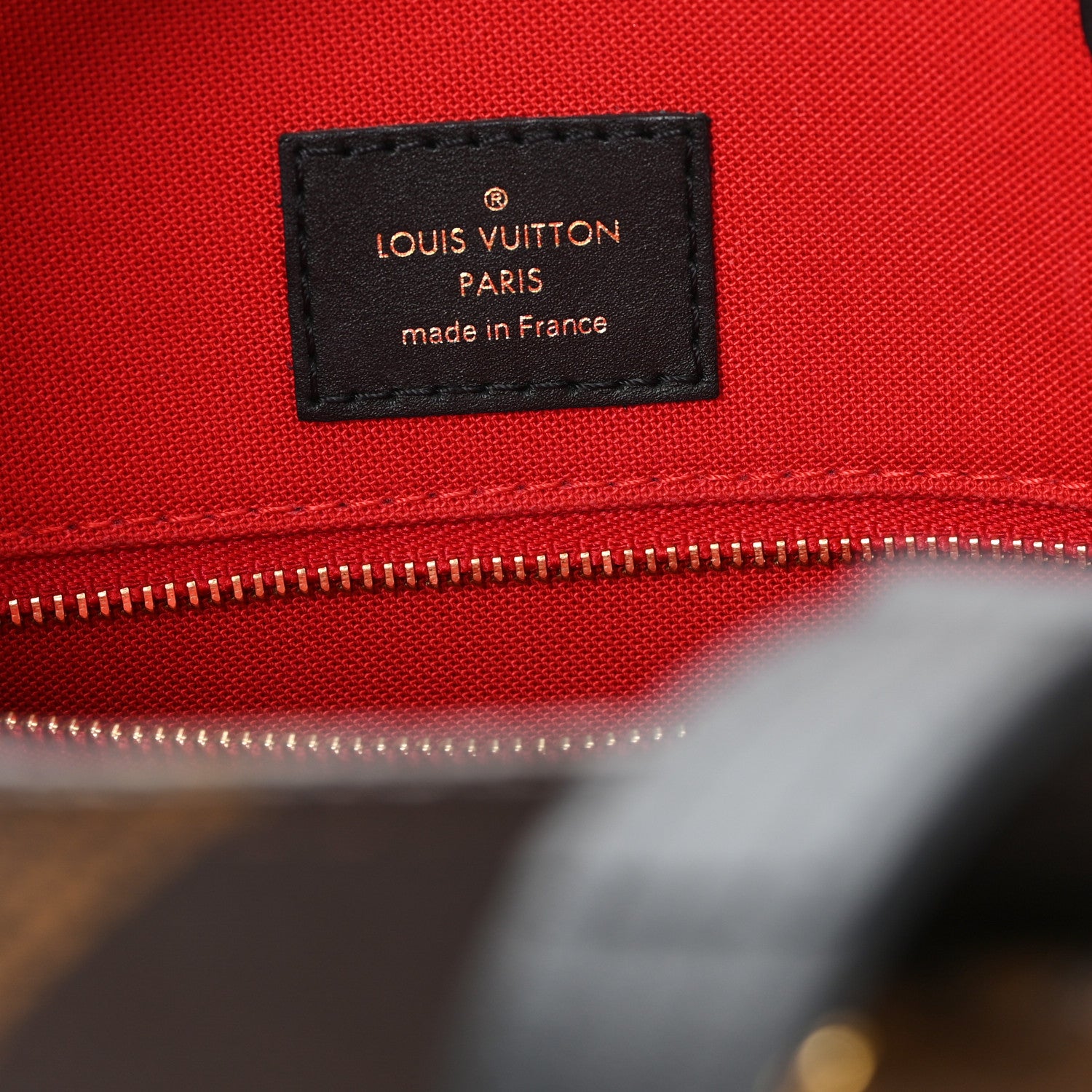 Louis Vuitton Reverse Monogram Giant Onthego MM 6 of 10