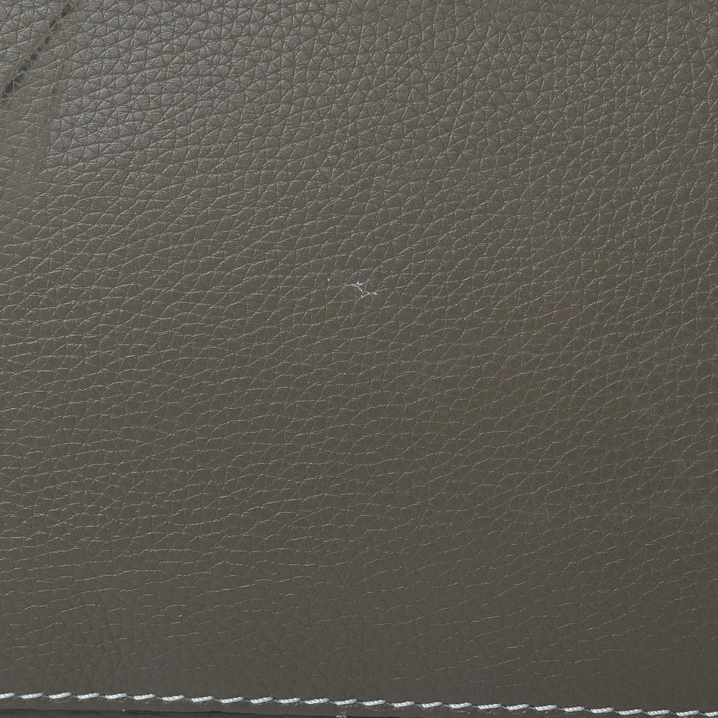 Drummed Calfskin Mini Luggage Souris