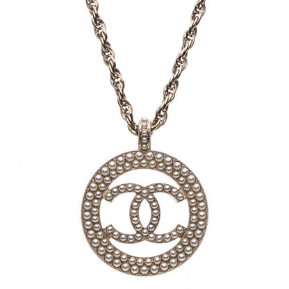 Chanel Pearl CC Round Pendant Necklace Gold 4 of 5