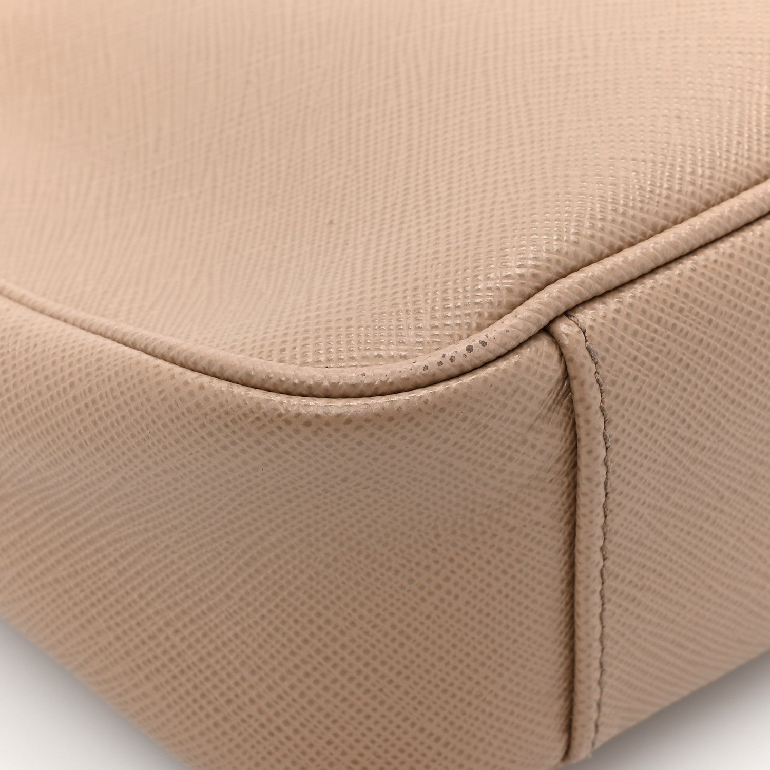 Prada Saffiano Lux Re-Edition 2005 Shoulder Bag Cammeo 11 of 13