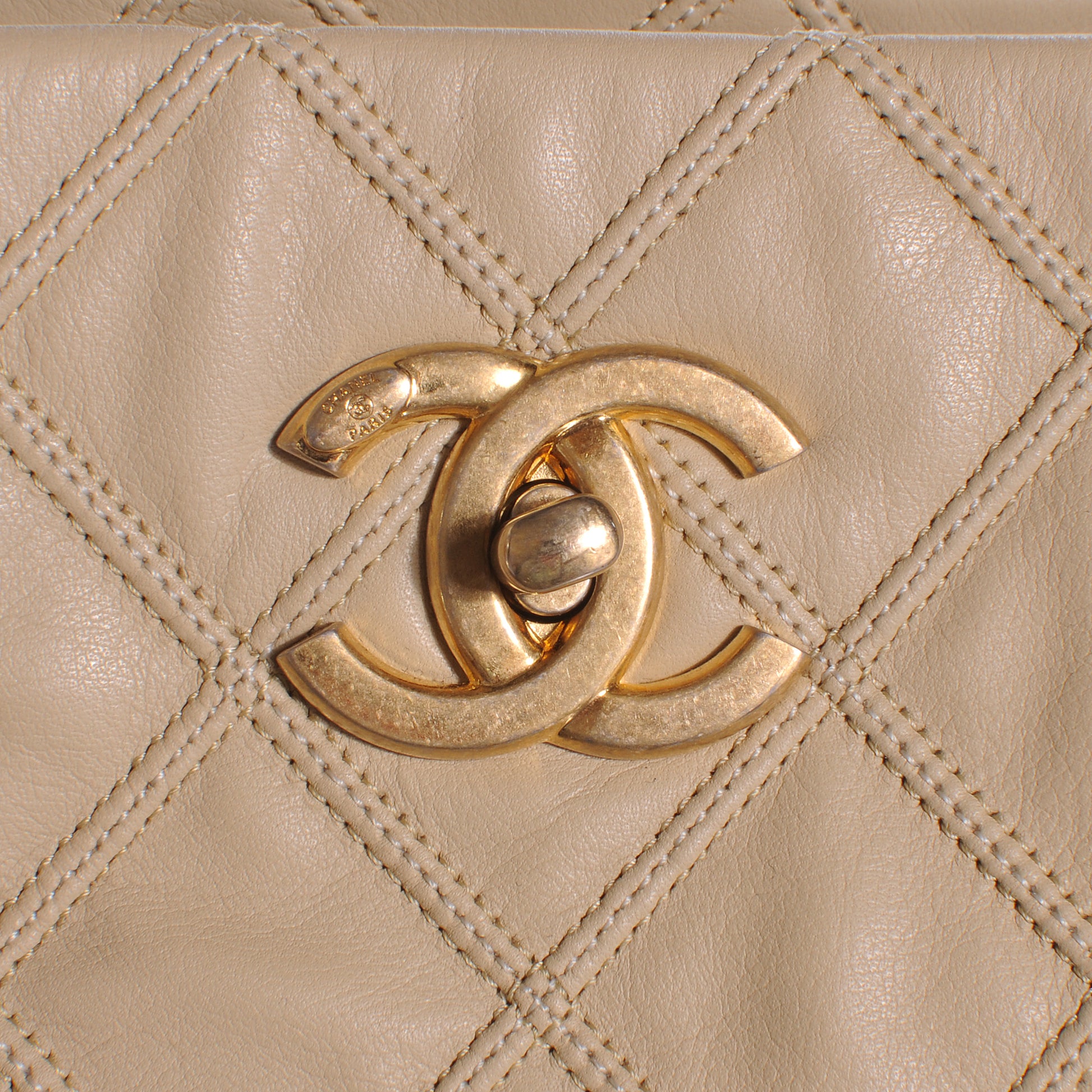 Chanel Calfskin Stitched Thin City Accordion Tote Beige 5 of 9