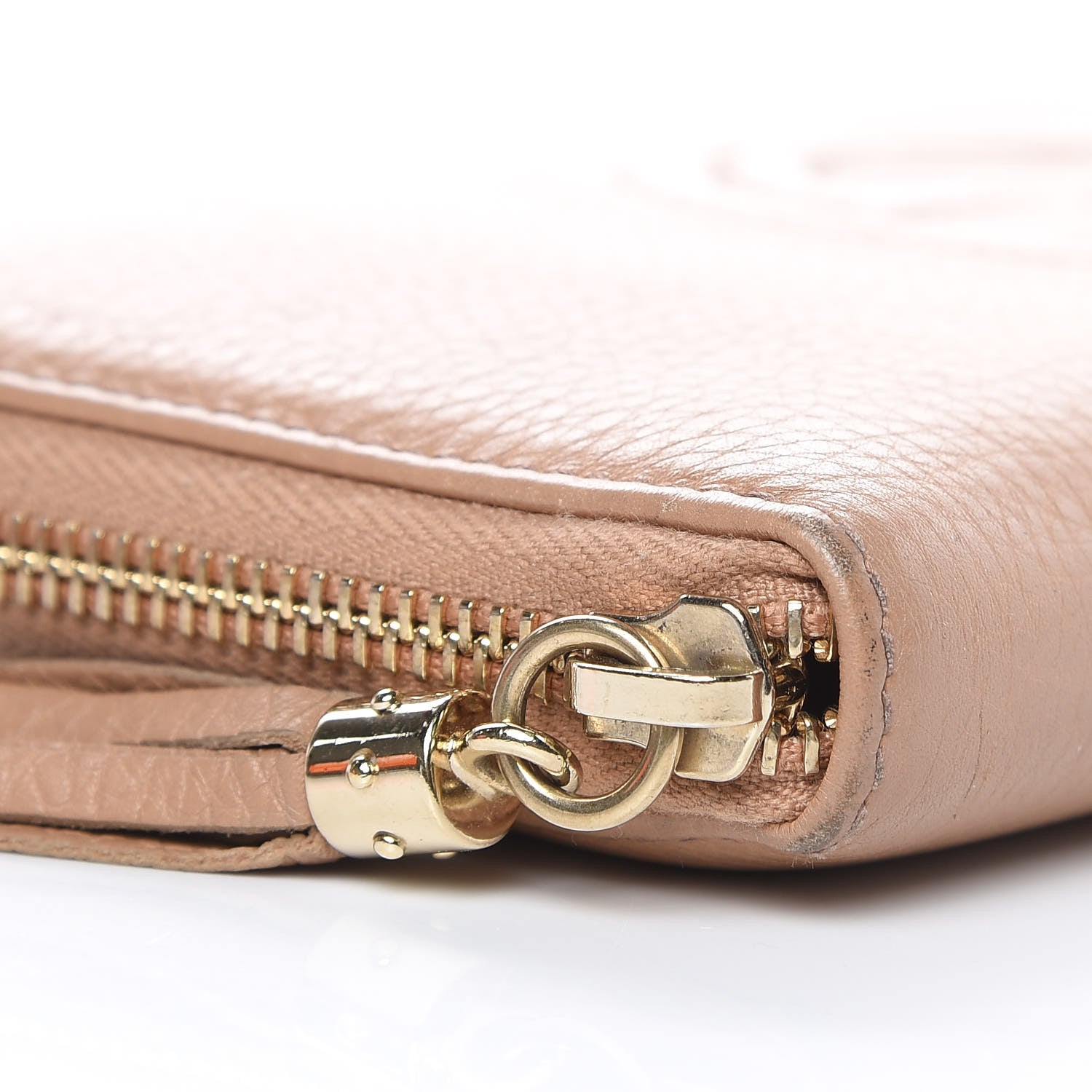 Gucci Calfskin Soho Zip Around Wallet Camelia 8 of 14