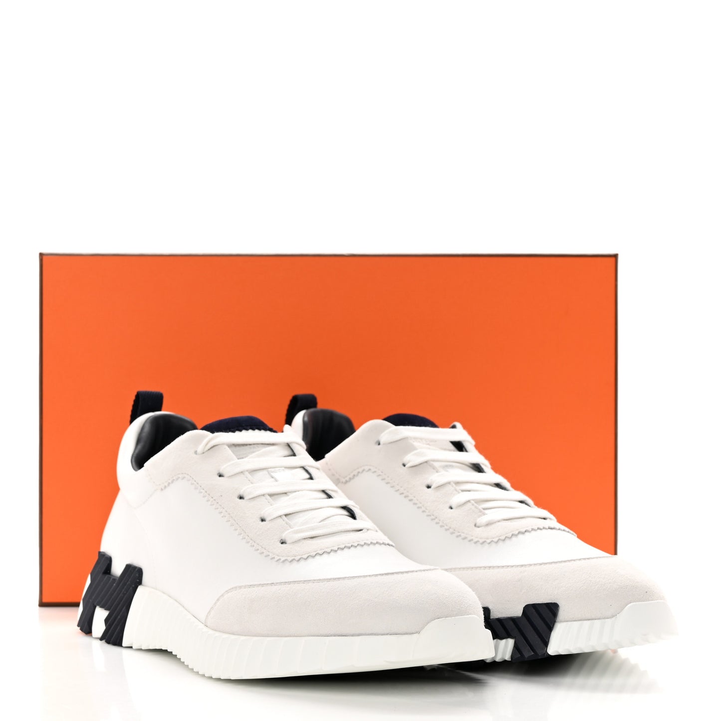 Goatskin Suede Mens Bouncing Sneakers 44 White