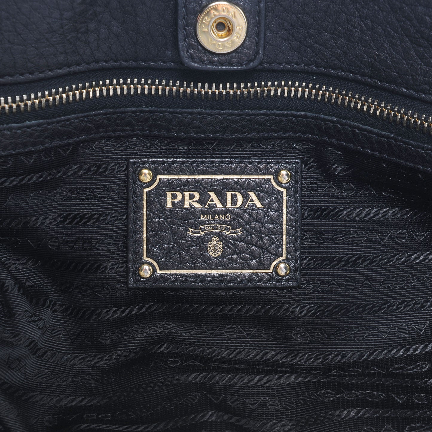Vitello Daino Tote Black
