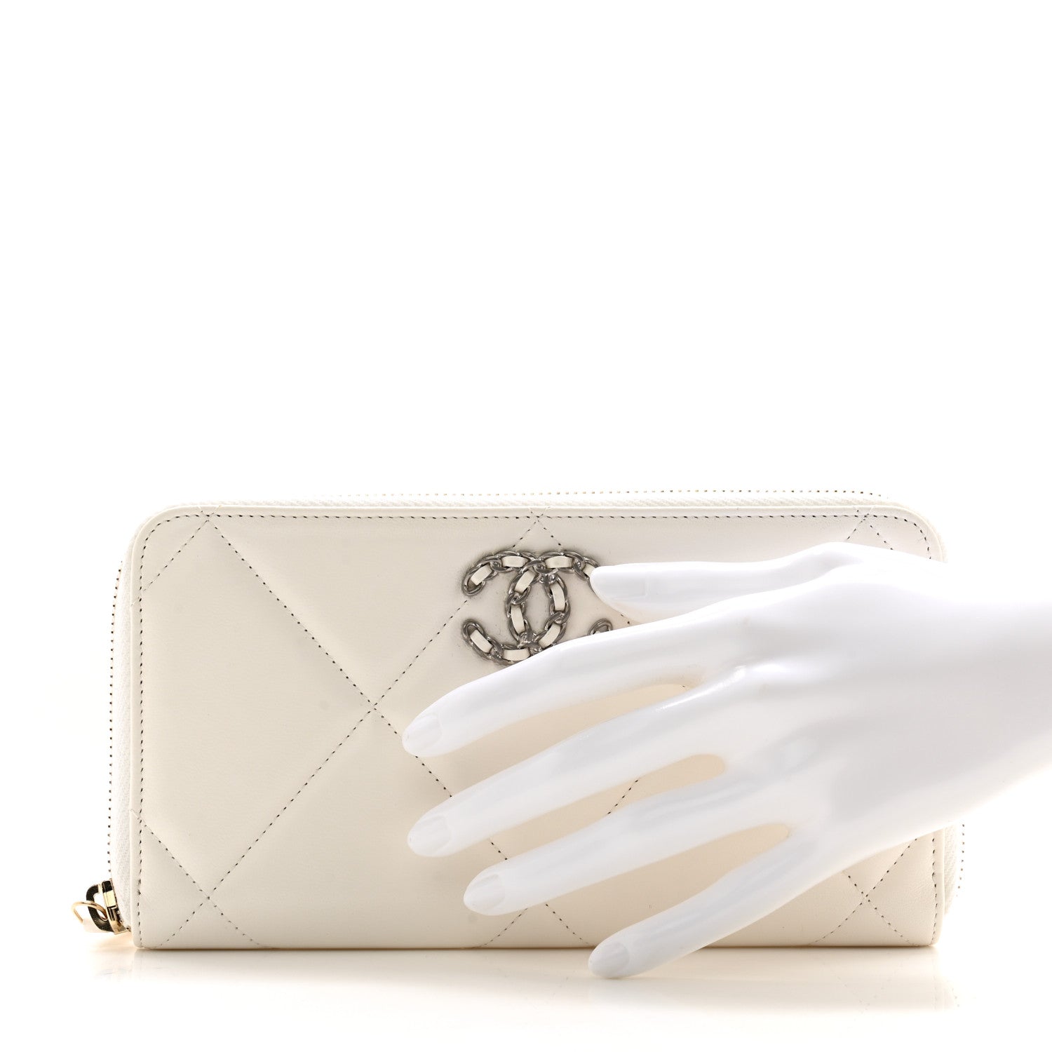 Chanel Shiny Goatskin Quilted 19 Long Zipped Around Wallet White 2 of 11