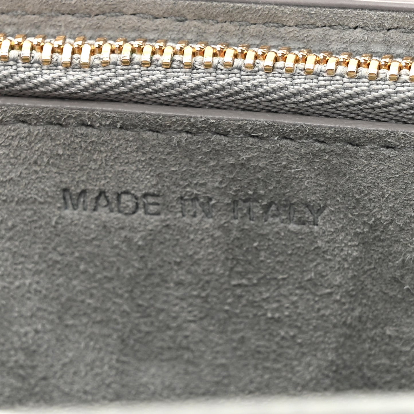 Calfskin 30 Montaigne 2 in 1 Pouch Grey