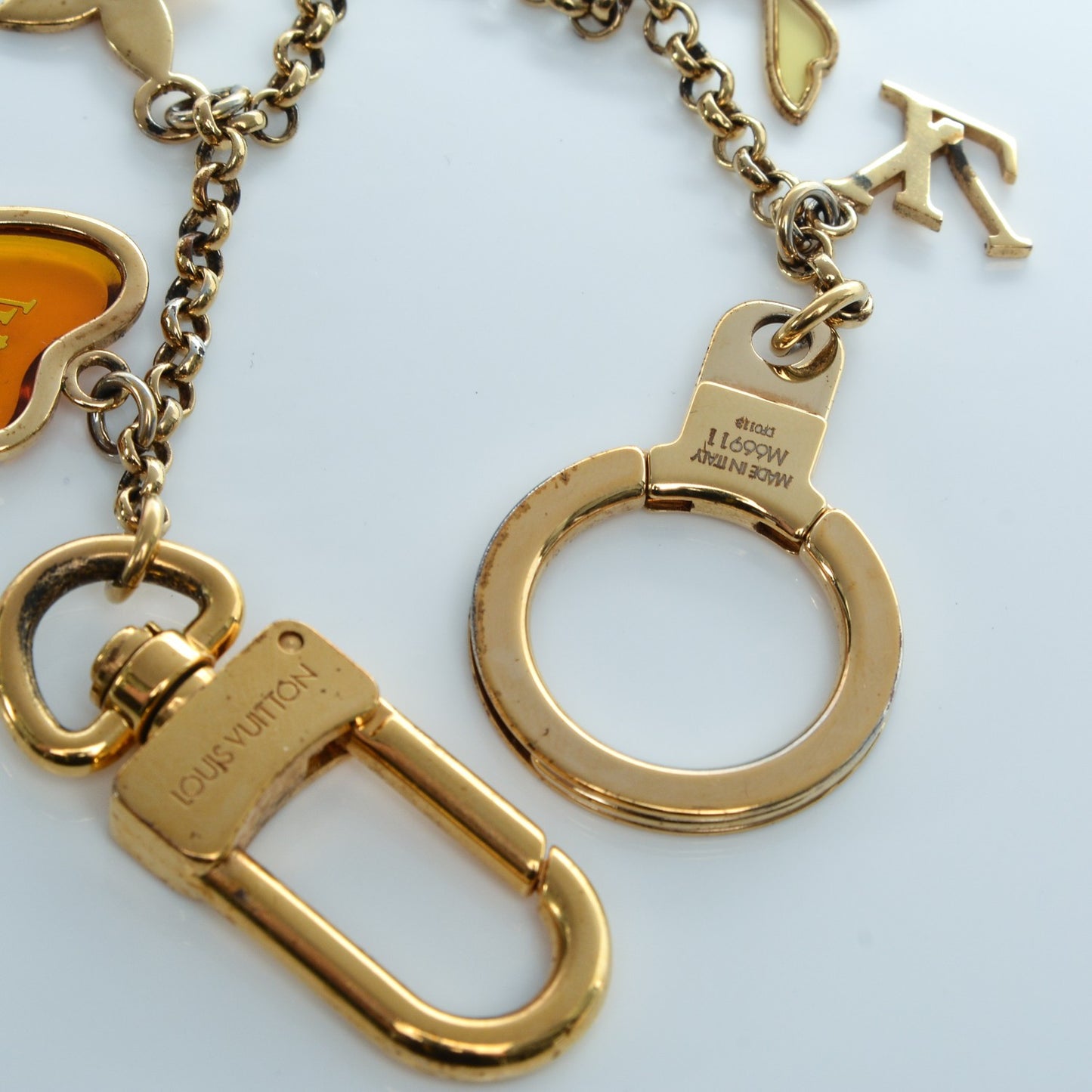 Bee Flower Chain Key Charm