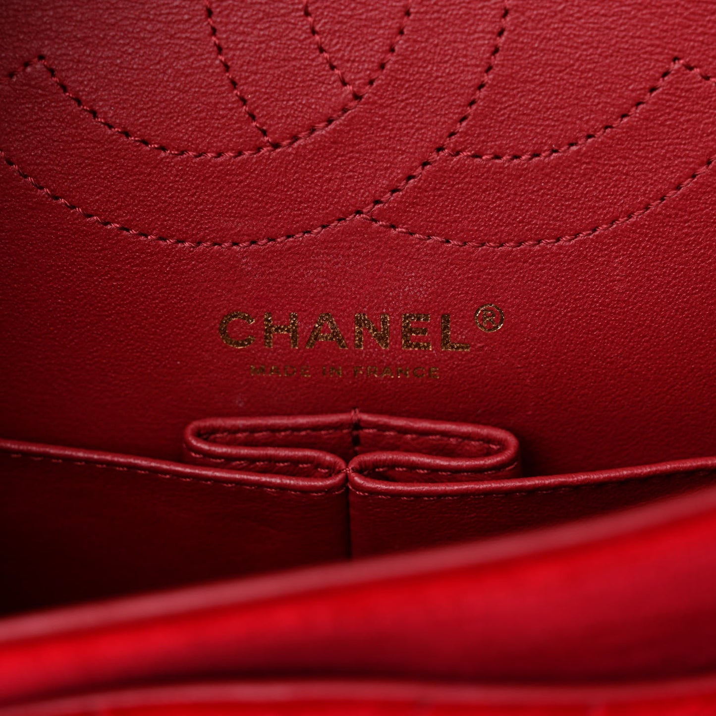 Velvet Chevron Quilted 2.55 Reissue 225 Flap Red