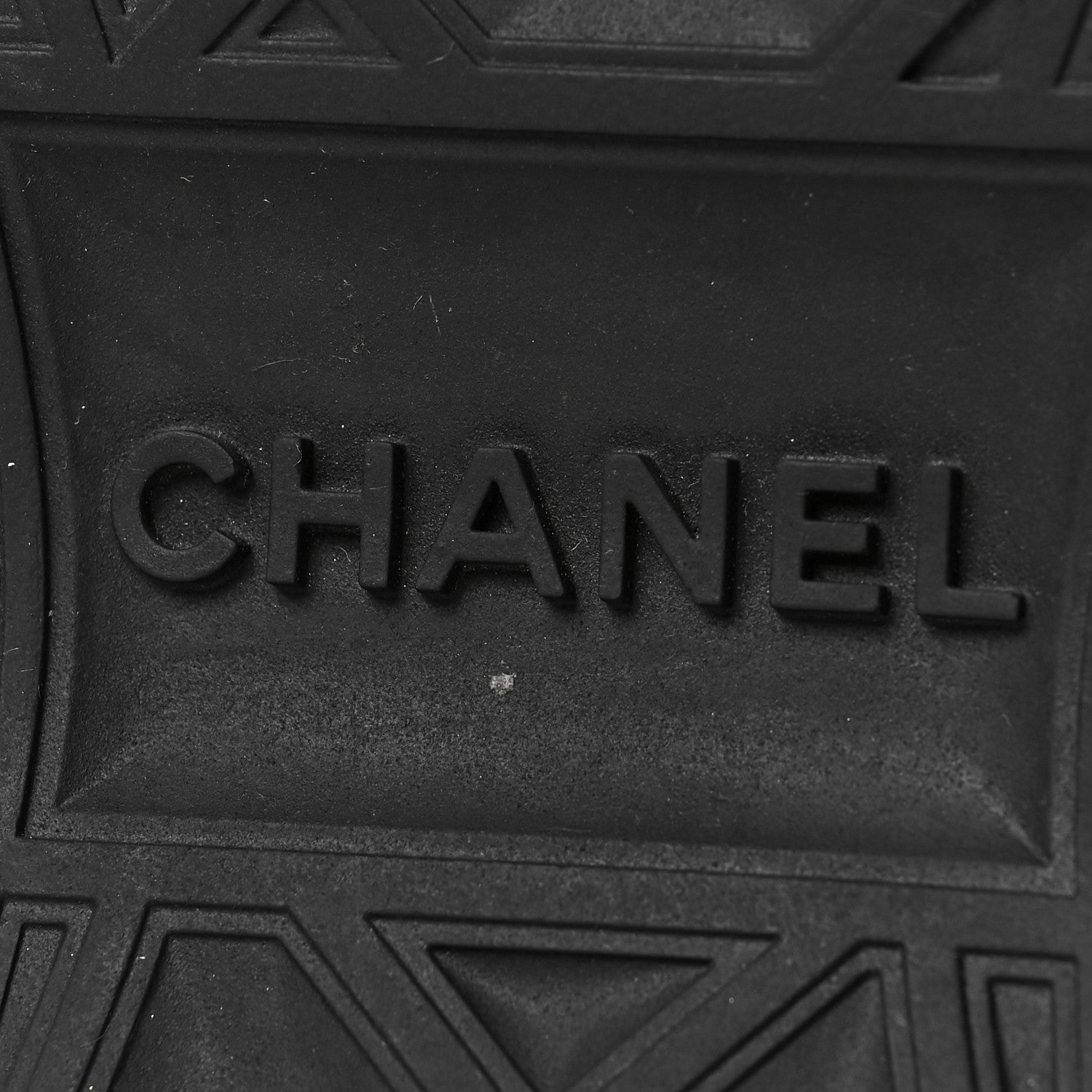 Chanel Velvet Calfskin Mixed Fibers CC Sneakers 39.5 Black 7 of 8