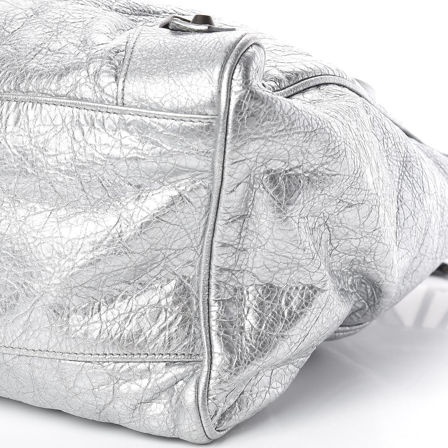 Metallic Agneau Classic Hardware Velo Gris Aluminum