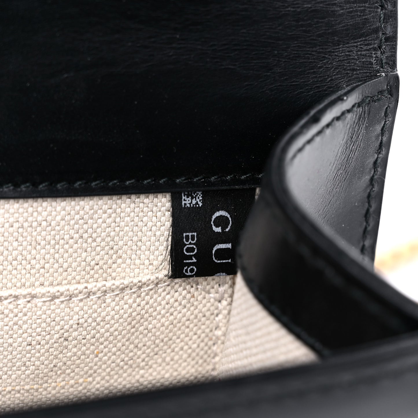 Knight Calfskin Small GG Marmont Chain Handle Bag Black