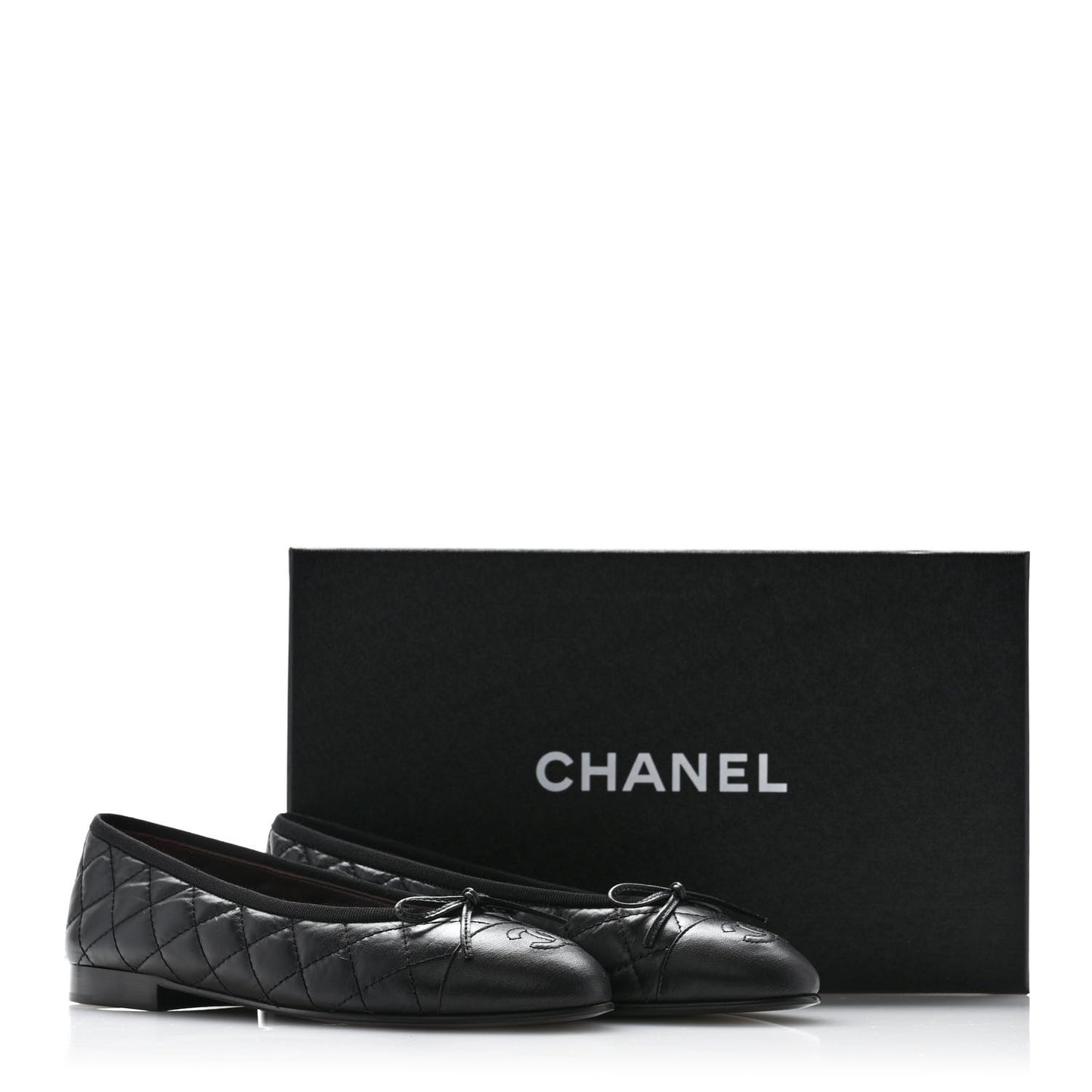 Aged Calfskin Quilted CC Cap Toe Ballerina Flats 36.5 Black