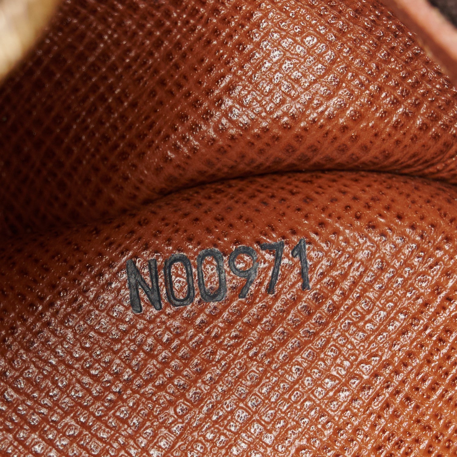 Louis Vuitton Monogram Trocadero 30 8 of 14