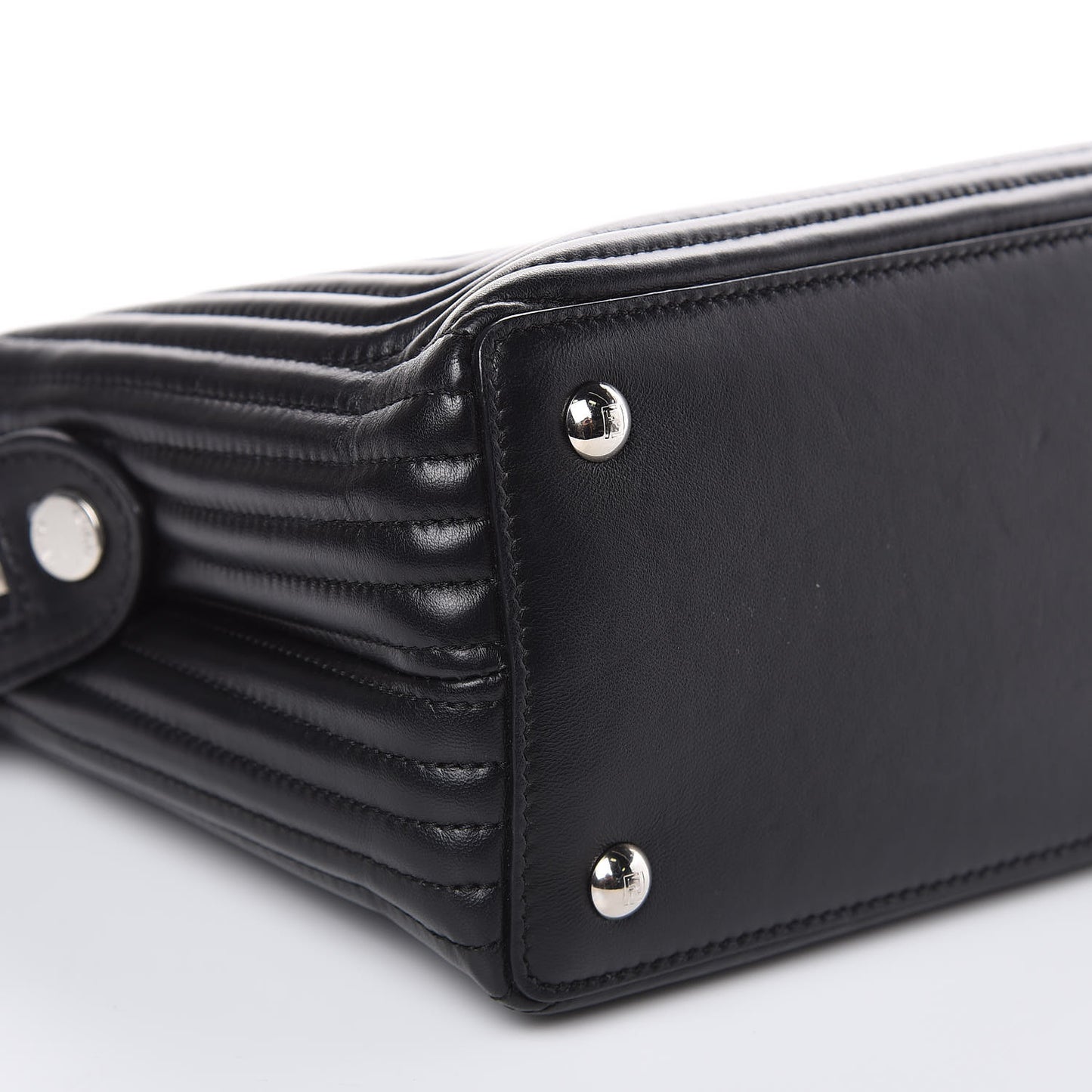 Shiny Nappa Trapuntata Chain Small DotCom Click Chain Satchel Black