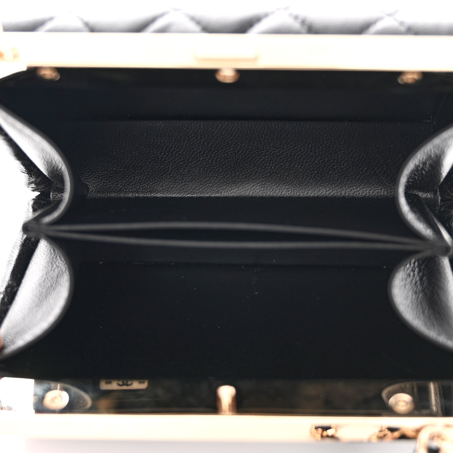 Chanel Lambskin Quilted Pearl CC Vanity Case Black 5 of 12