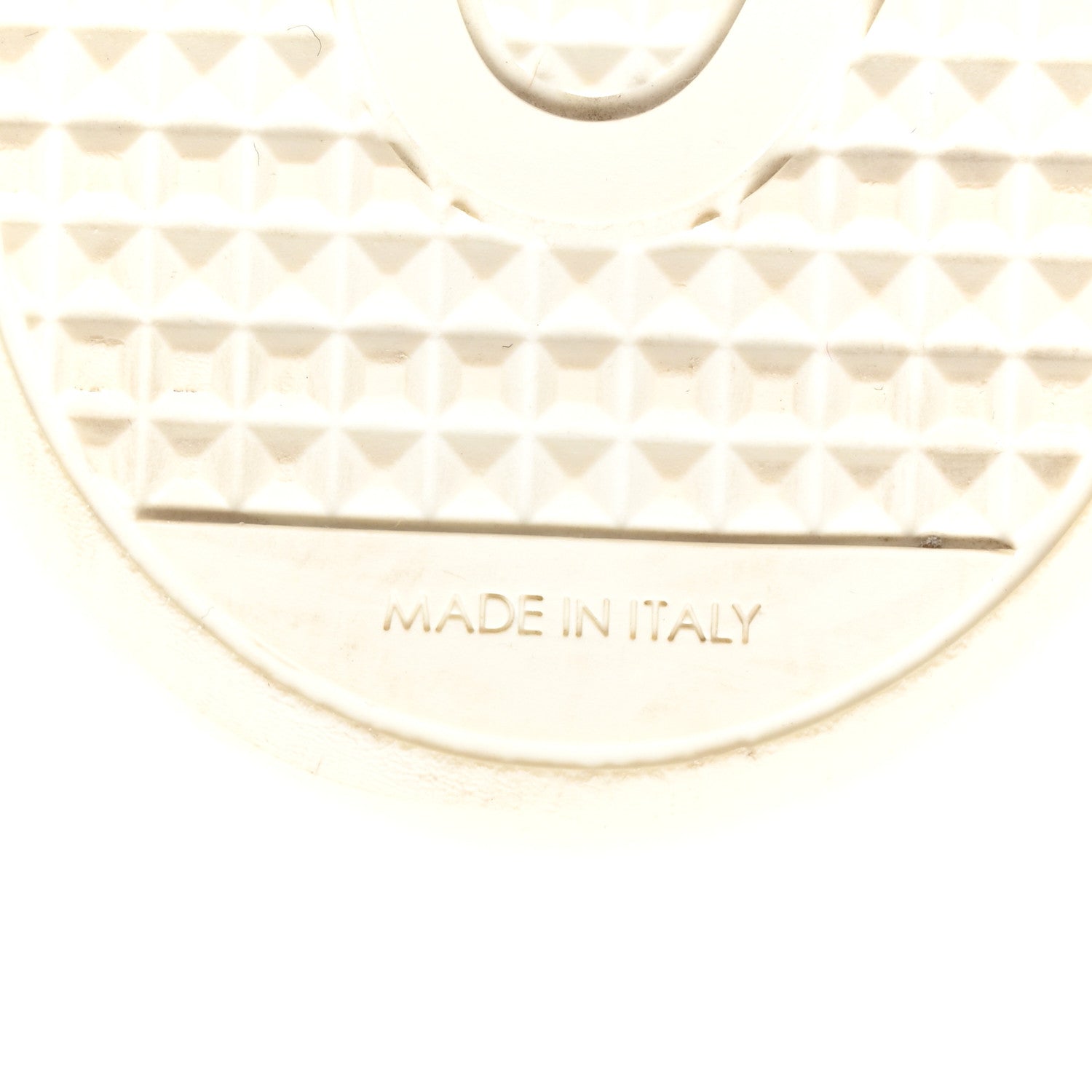 Louis Vuitton Patent Monogram Frontrow Sneakers 38.5 6 of 10