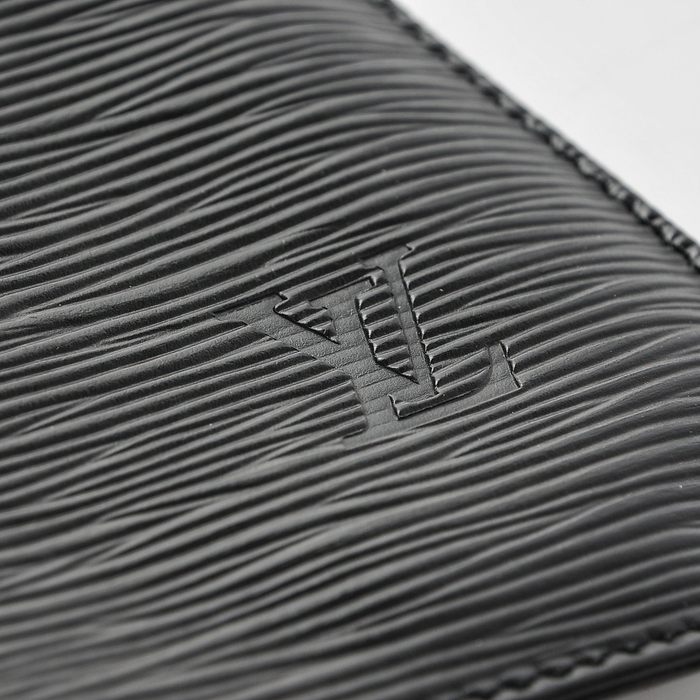 Epi Sac D'Epaule GM Black