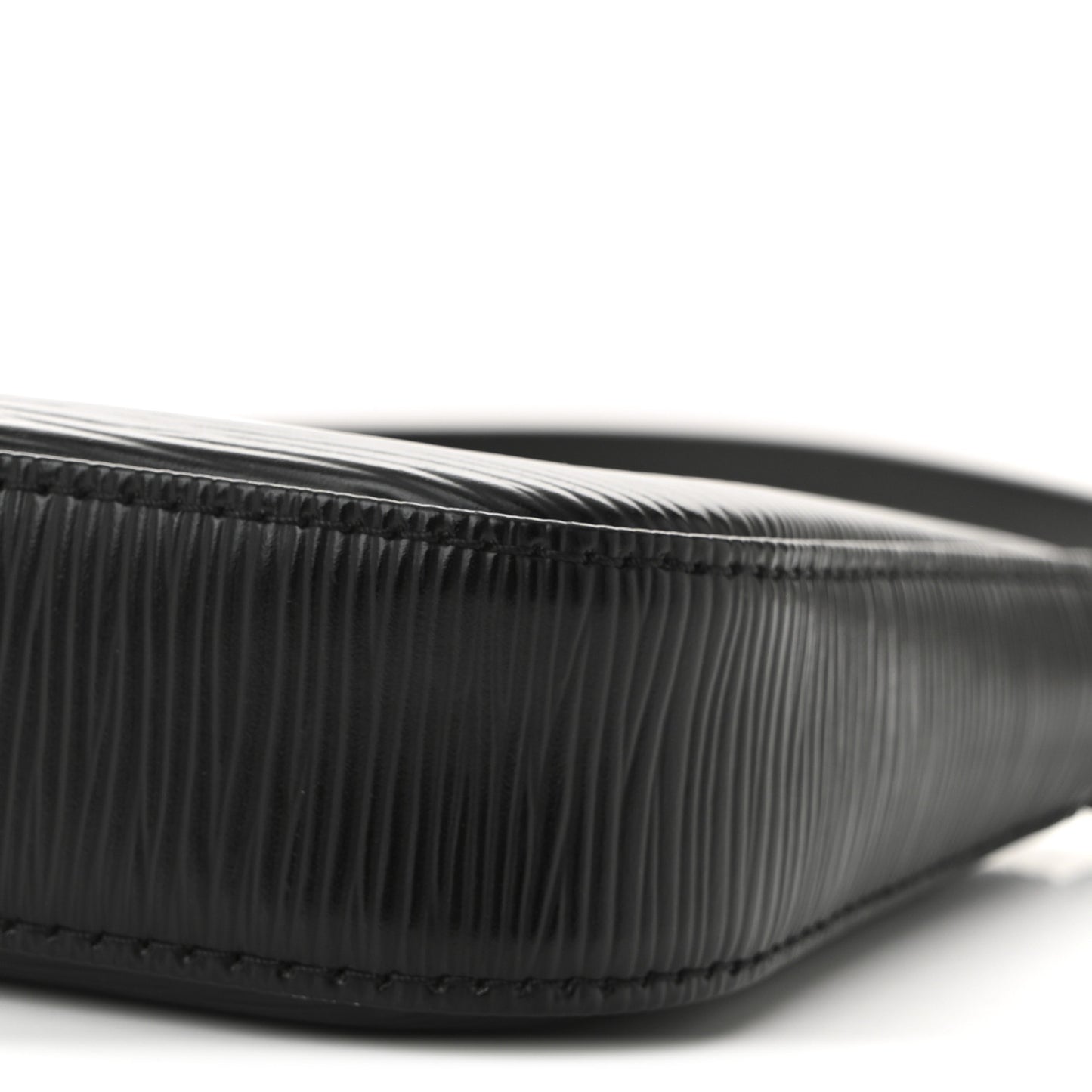 Epi Pochette Accessories NM Black