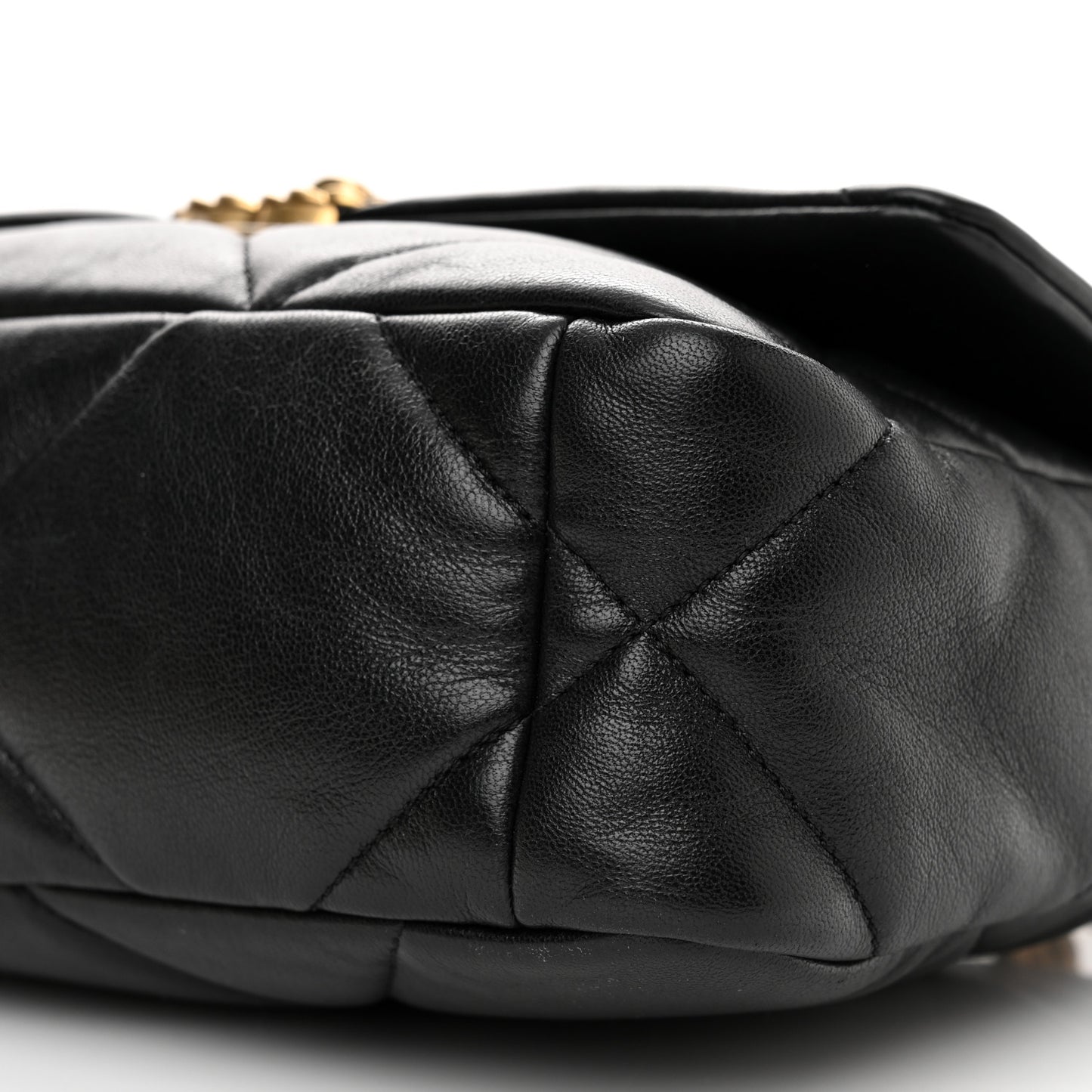 Lambskin Quilted Medium Chanel 19 Flap Black