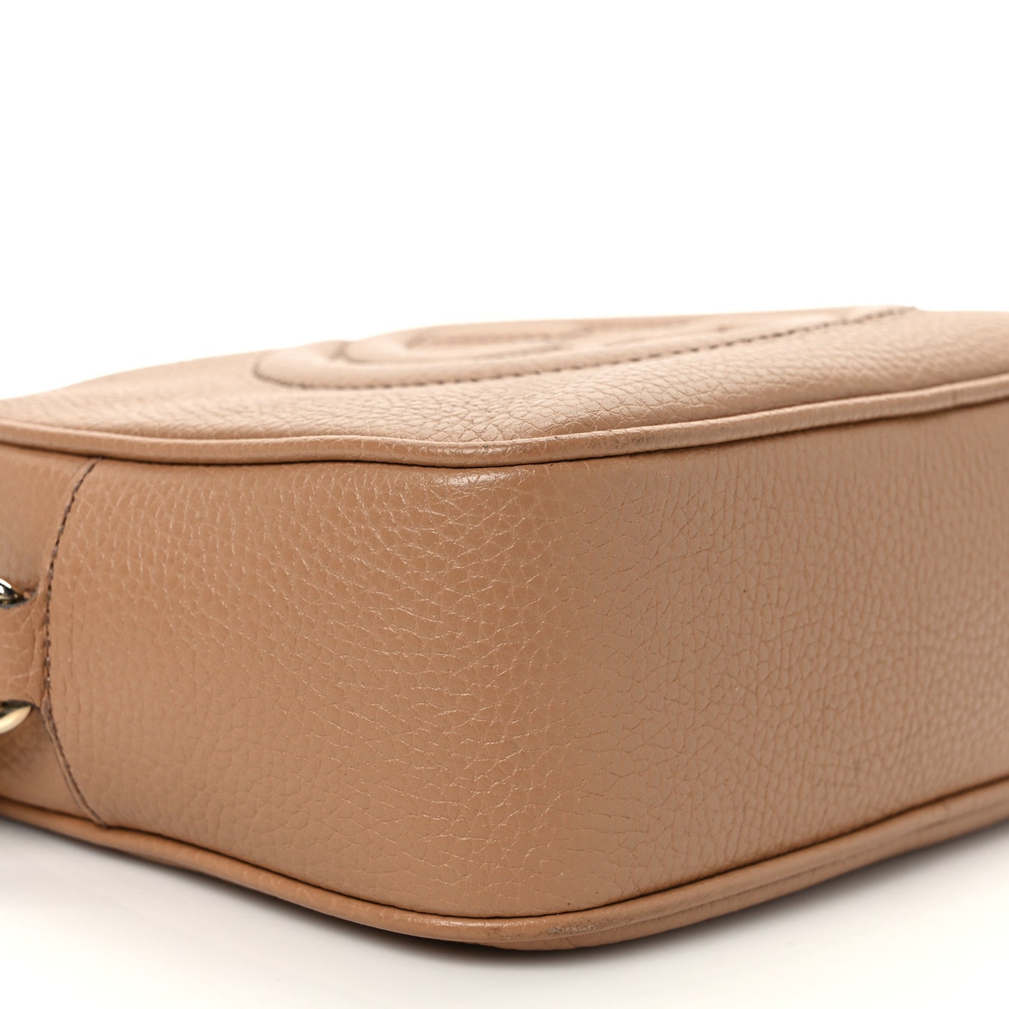 Pebbled Calfskin Small Soho Disco Bag Camelia