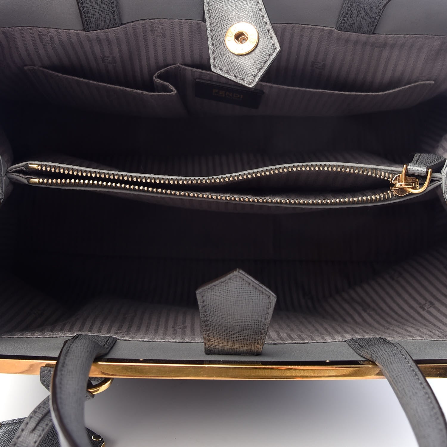 Fendi Vitello Elite Flamingo Regular 2Jours Tote Grigio Grigio Chiaro 5 of 9