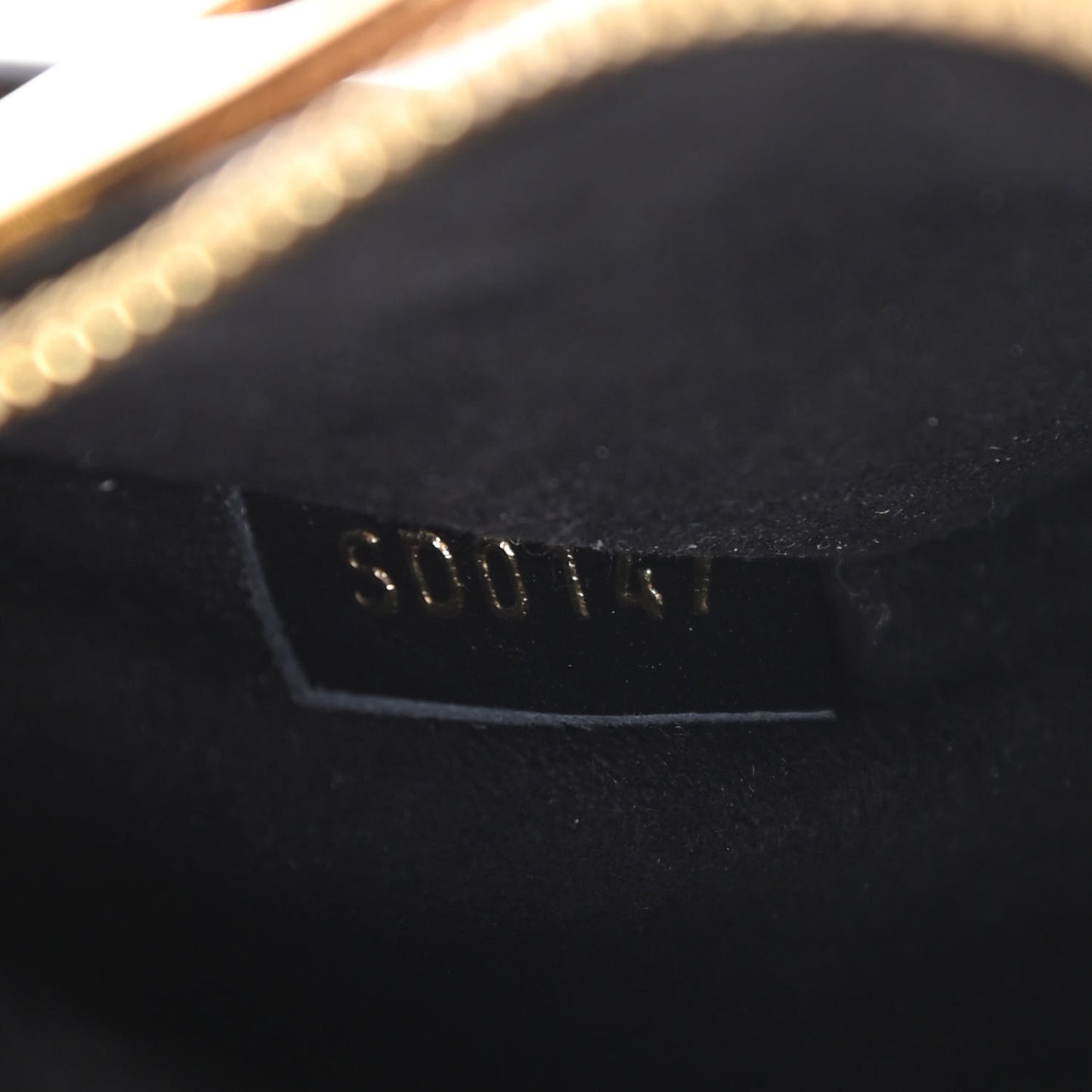 Reverse Monogram Pochette Metis