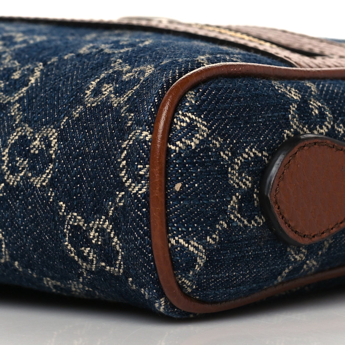 New Denim GG Monogram Dollar Calfskin Mini Ophidia Shoulder Bag Blue Tea Cuir Epilog