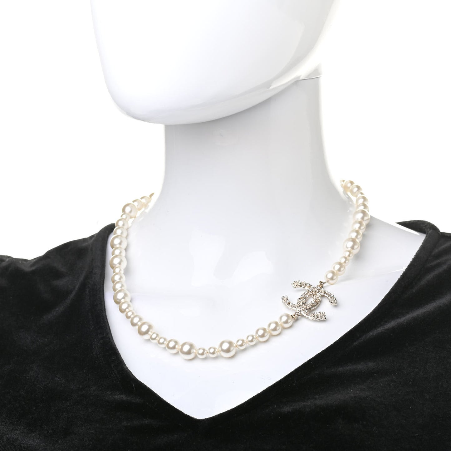 Pearl Crystal CC Camellia Short Necklace Gold