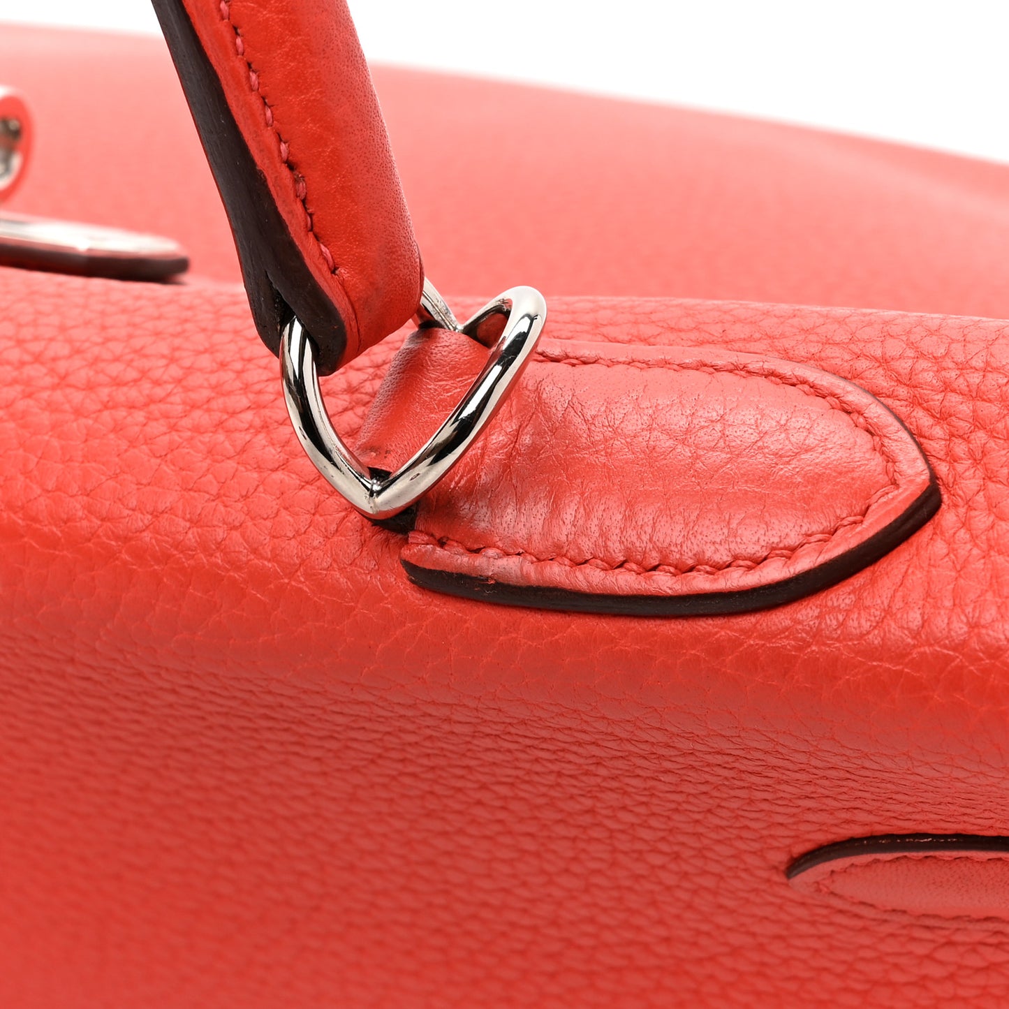 Taurillon Clemence Kelly Retourne 35 Capucine