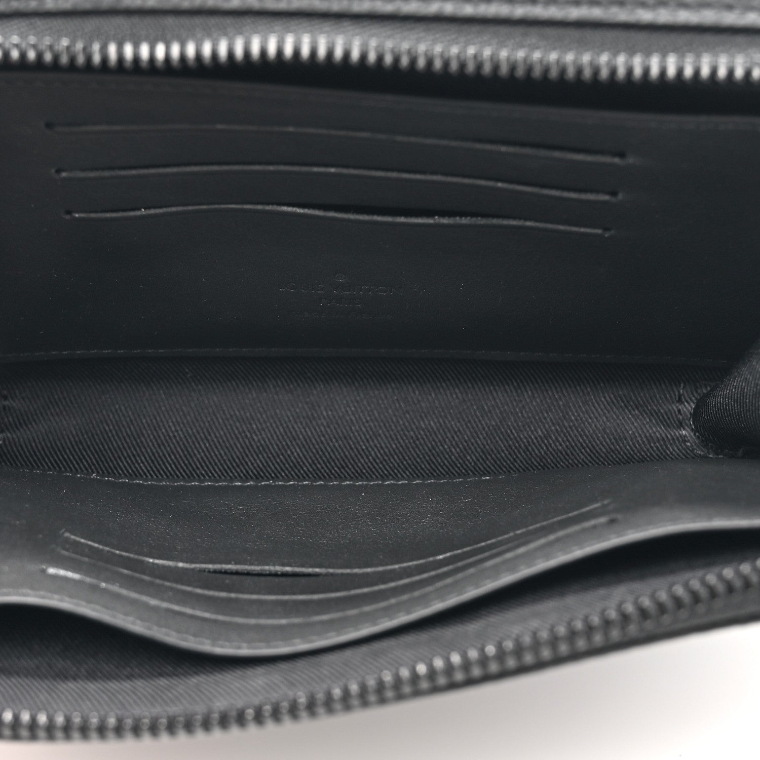 Louis Vuitton Calfskin Aerogram Alpha Wearable Wallet Black 6 of 12