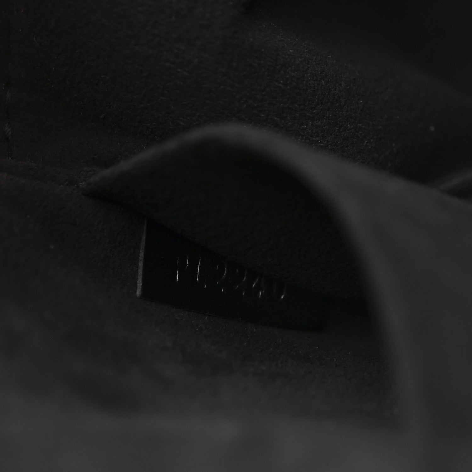 Louis Vuitton Reverse Monogram Vanity PM 6 of 10