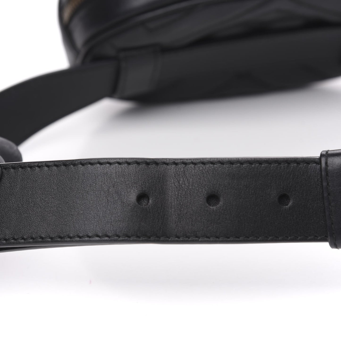 Calfskin Matelasse GG Marmont Belt Bag 105 42 Black