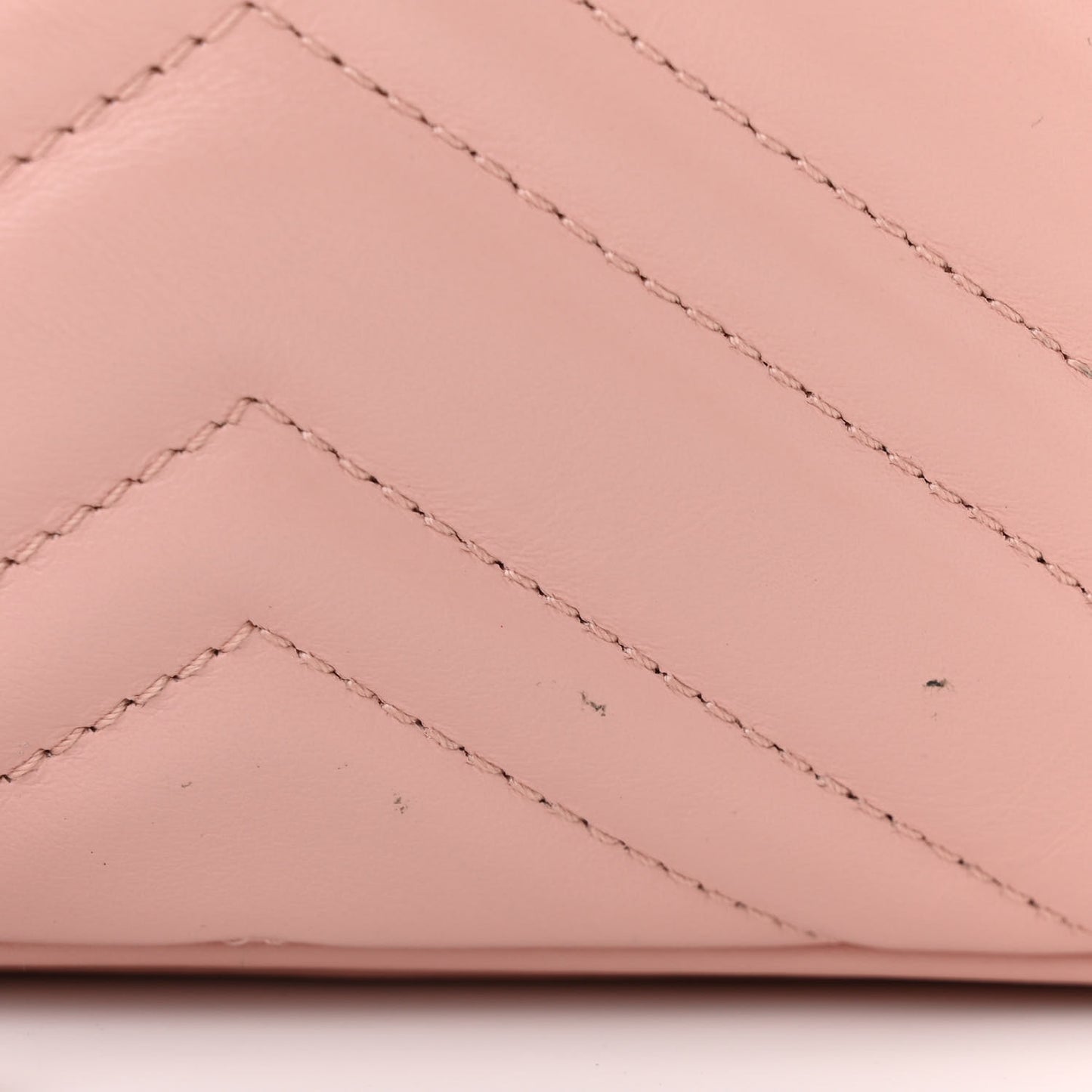 Calfskin Matelasse Small GG Marmont Chain Shoulder Bag Perfect Pink